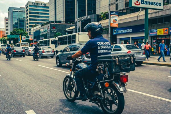 Cerrajero a Domicilio en Caracas 24 Horas – Servicio Rápido, Seguro y Profesional